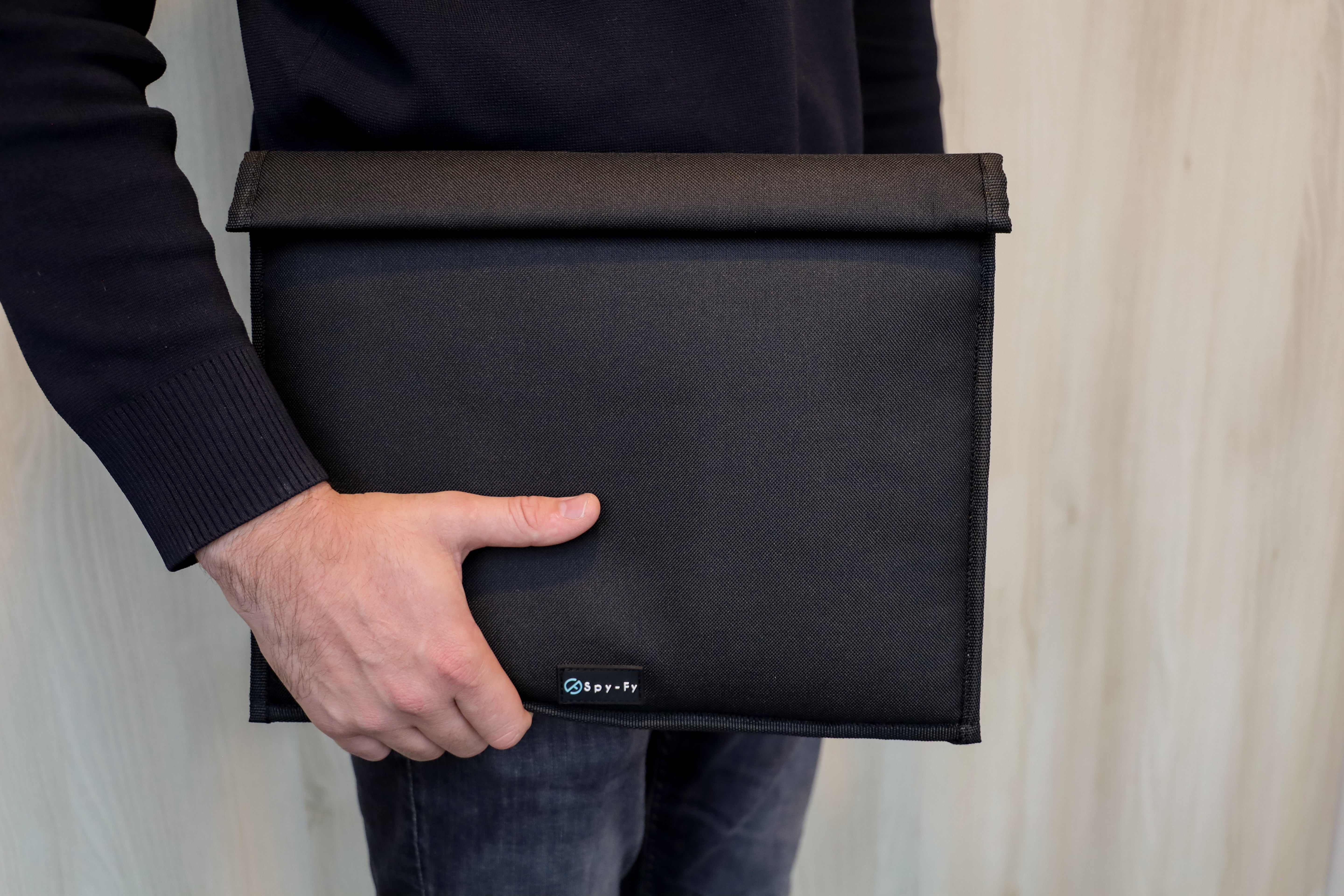 Faraday bag closed – portable signal blocking bag